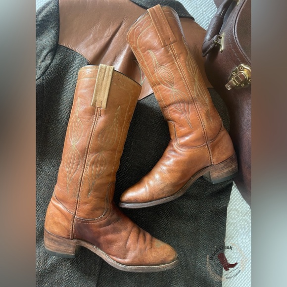 FRYE | Yellow Stitched Boots - Picture 8 of 8